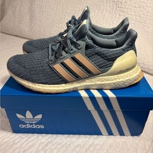 Adidas Ultra Boost 4.0 Blue Pale Pink Women’s Size 9 Running Shoes